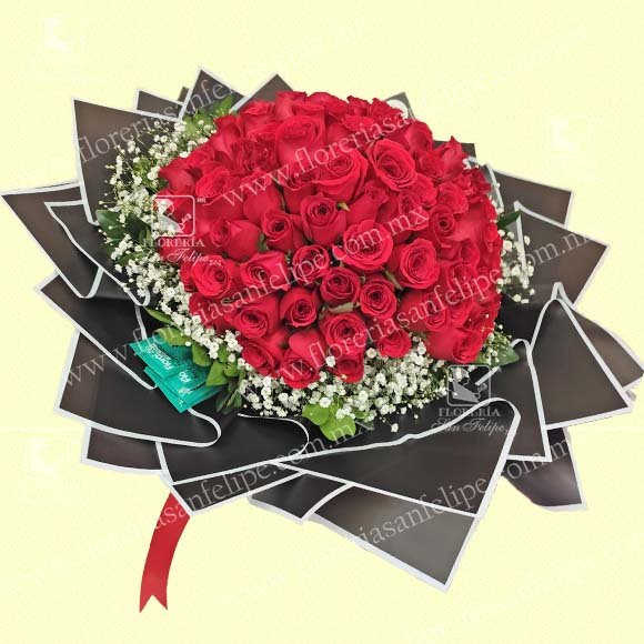 Bouquet Con 100 Rosas